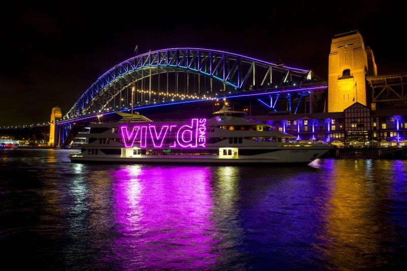 Vivid-Sydney-Vivid-Cruise-Walsh.jpg